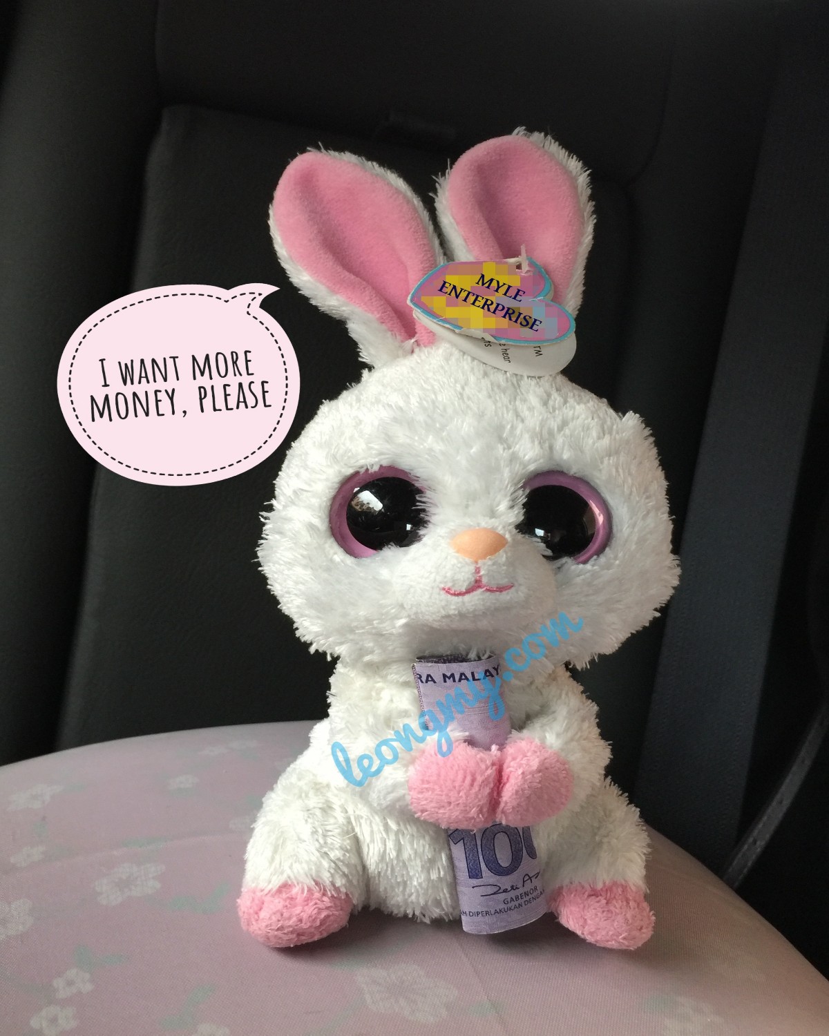 Carrots want more money